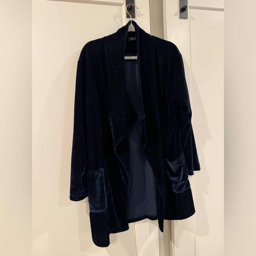 Elegant BlueVelvet Cardigan/ GORGEOUS